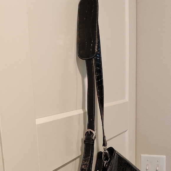 Black Crocodile-Embossed Briefcase - Picture 7 of 7